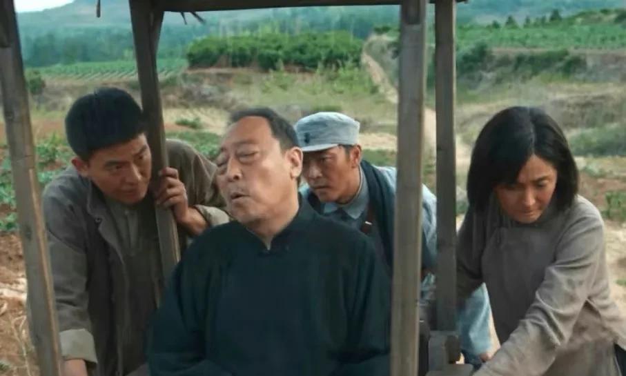 《生万物》宁学祥弥留之际，给大儿子宁可金30亩地。可金15亩，孙子小川15亩。