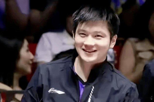 凤凰新闻【樊振东德国留洋账单曝光，7个月花2万欧，顶级运动员“特权价”有多香？】