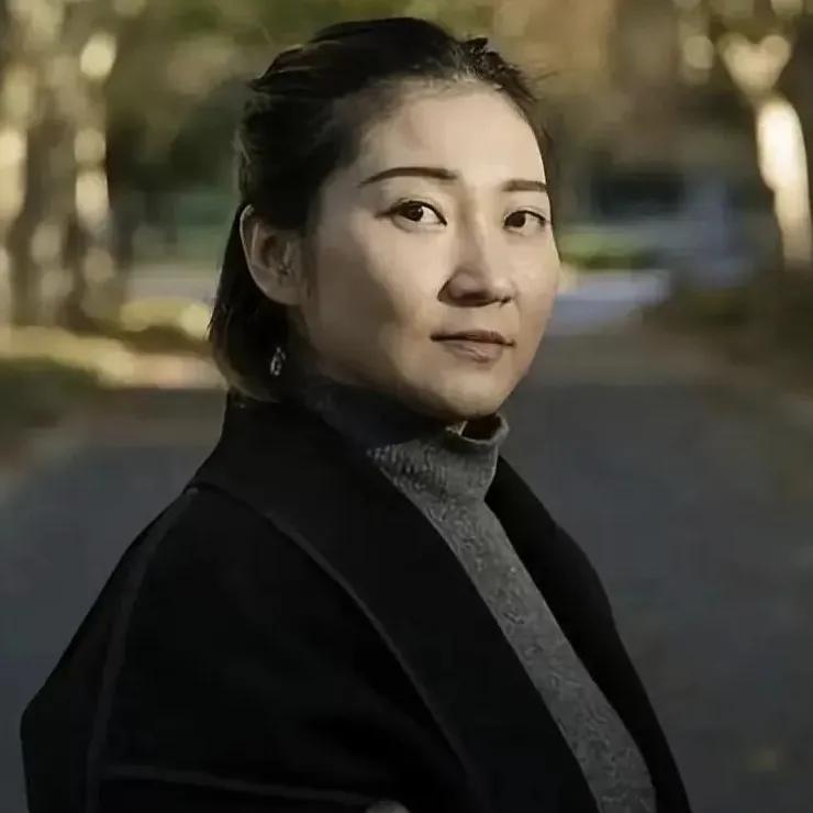 简单查了下王暖暖的事，真是不查不知道，一查满是震撼！都说要是老天爷不愿让一个人走