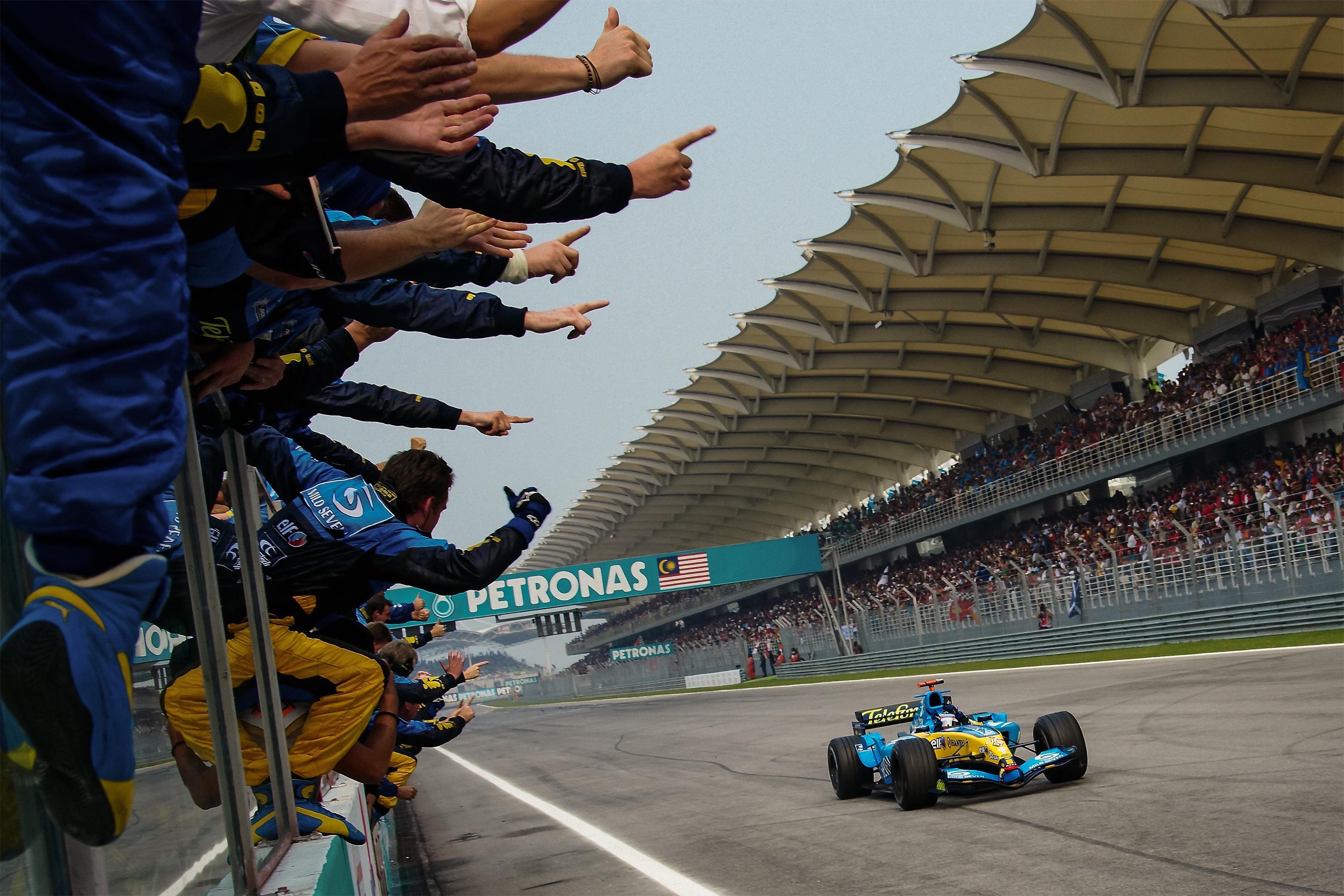 F1费尔南多·阿隆索：“如果用以前的赛车，一半的车手都完不了马来西亚大