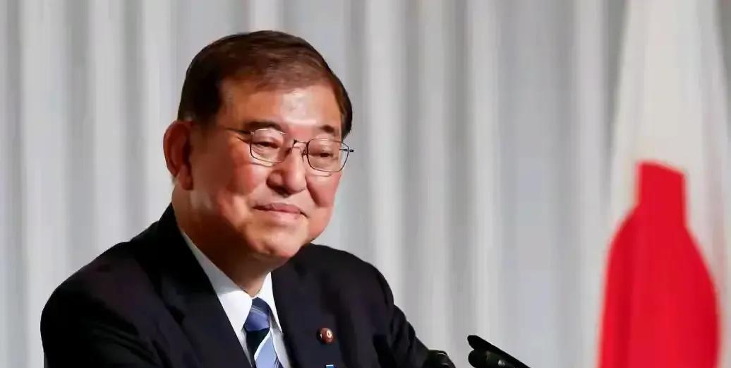 日本首相这次非常高兴！在美国访问的日本首相石破茂，被特朗普高度表扬，声称石破茂