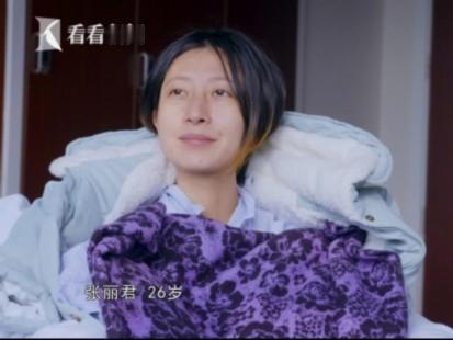 2015年，上海女博士怀孕5个月查出癌症，旁人看见婆婆卖房走人，都暗自揣测老人家