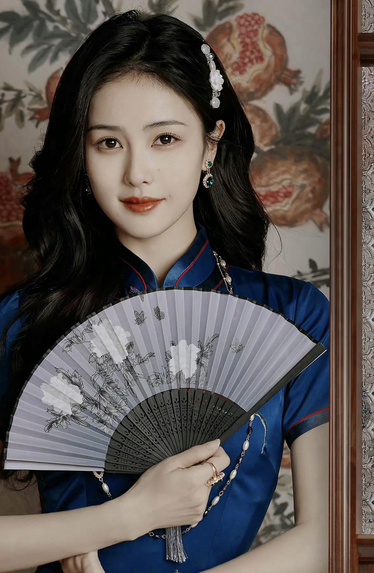 90后两大女顶流，谁的演技更胜一筹？1.白鹿：1994年9月代表作：《周生如