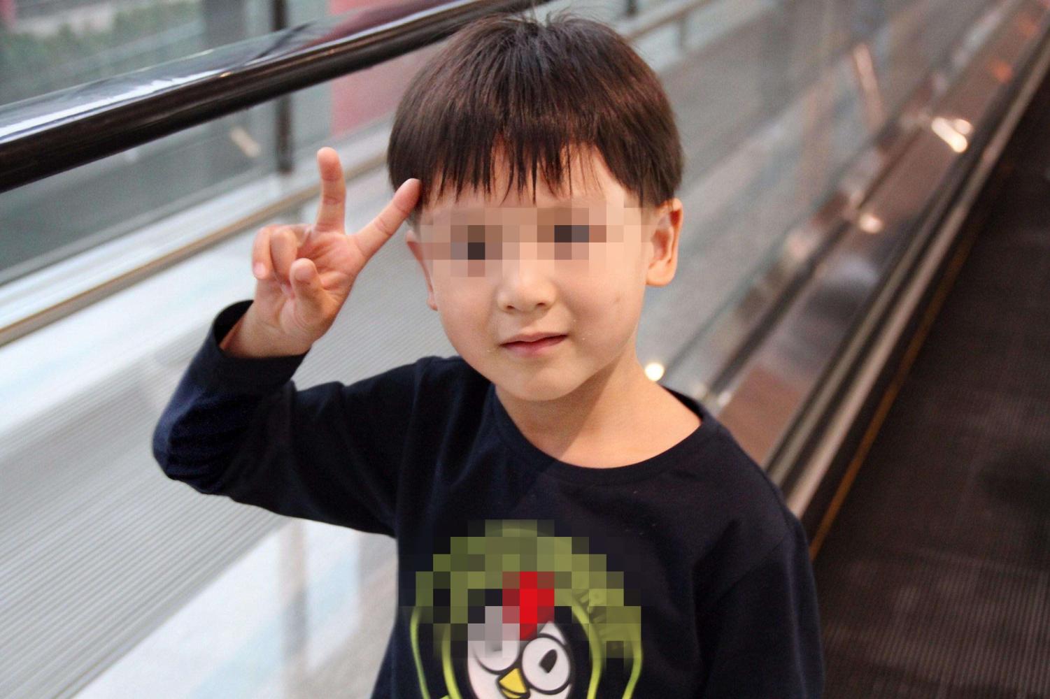 我很庆幸生了个儿子, 不是因为重男轻女, 而是不想看他受这么多罪