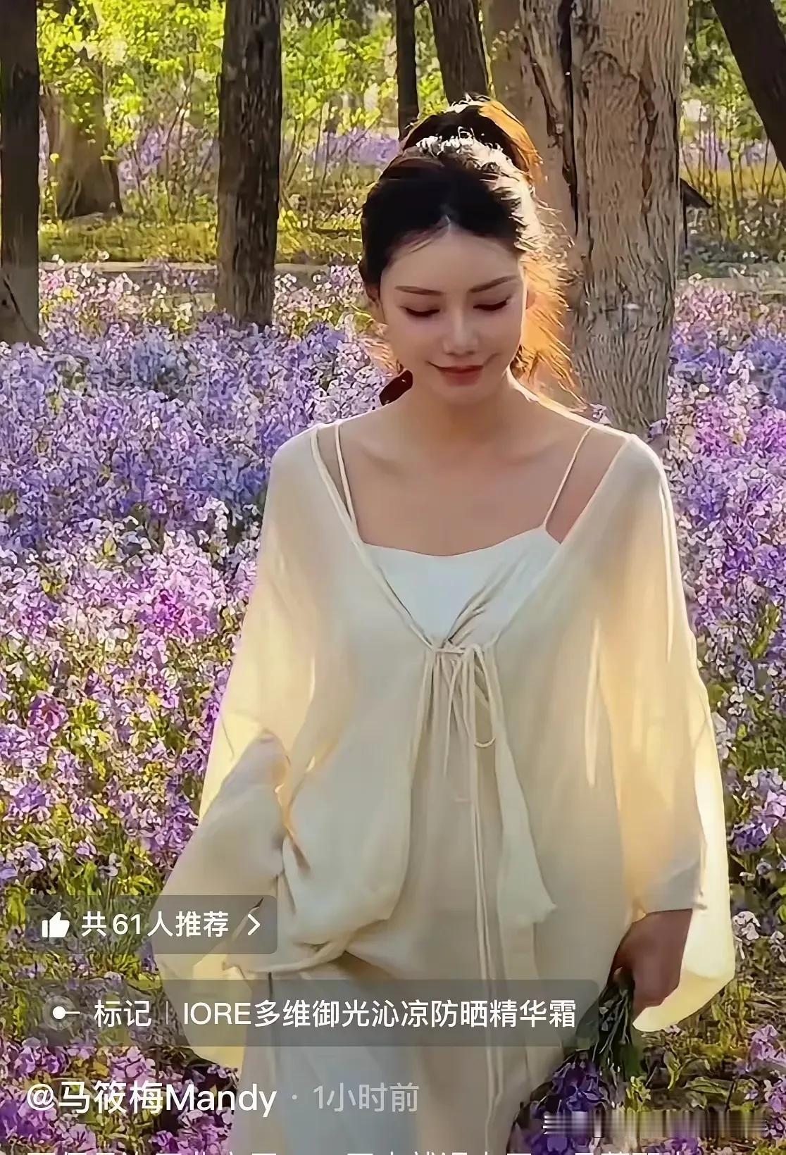 马筱梅这波回归，属实把“高调”俩字玩明白了。刚刷到她发的图时，差点以为点进