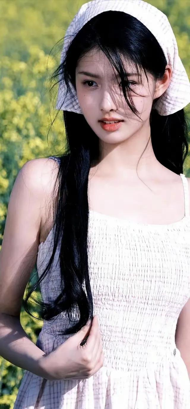 艾米美图分享，艾米演技艾米形象艾米壁纸艾米小仙女艾米自拍艾米学院风少女