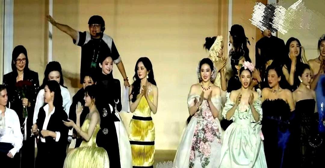 刘亦菲和杨幂坐一块儿,一句话没说?别误会,不是掐架,是合同锁了嘴。品牌不一样