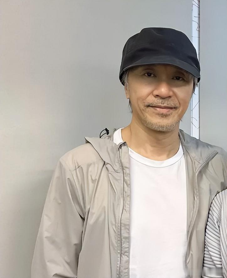 周星驰功夫女足弹性定档64岁星爷生日抛出弹性档期7月10日、17日两个模糊选项倒