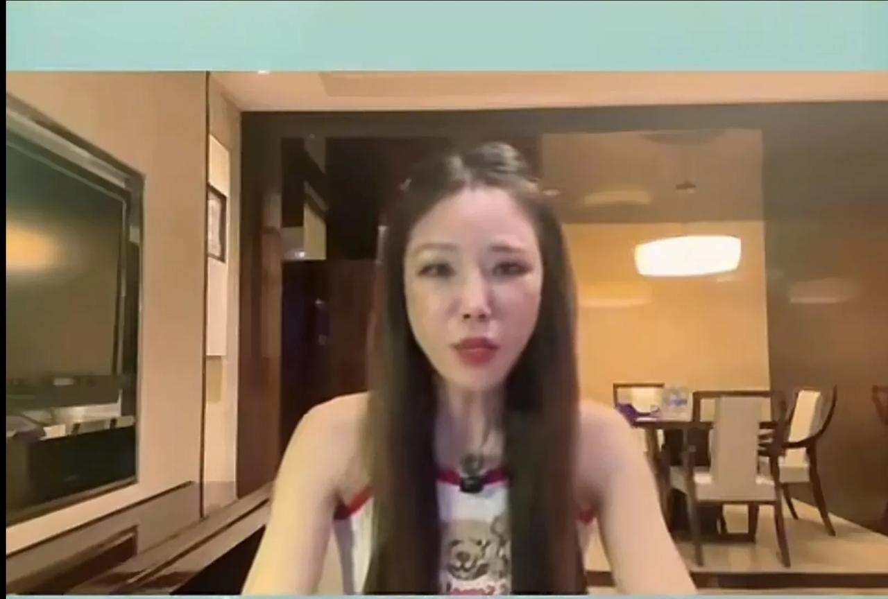 台湾岛内美女很纳闷：“馆长说我是中国人！就有黄光芹夫妇跳出来说台湾主体性、台湾价