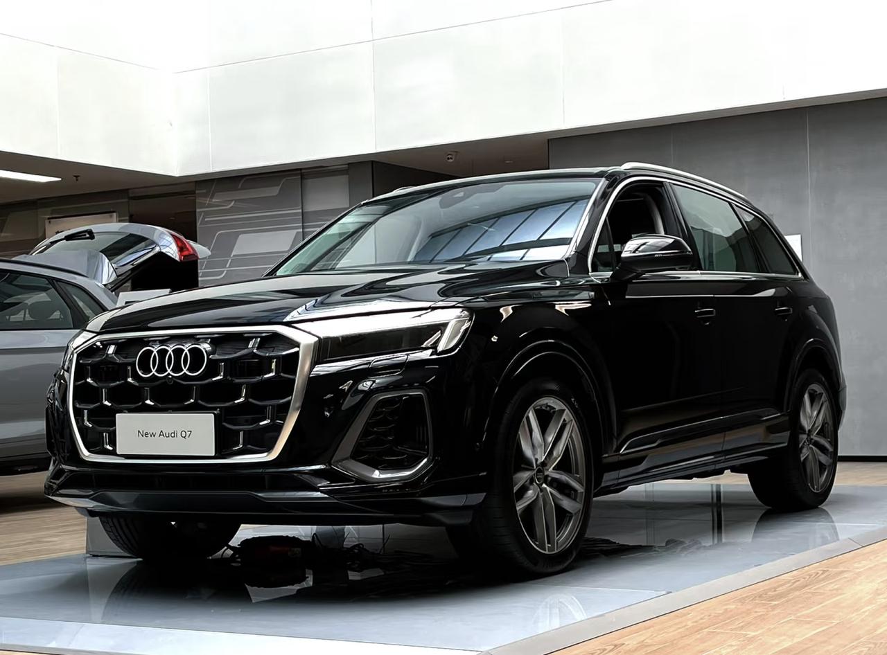 买车时，性价比往往是关键。奥迪Q7和Q8定位不同，性价比也得看需求。空间实用