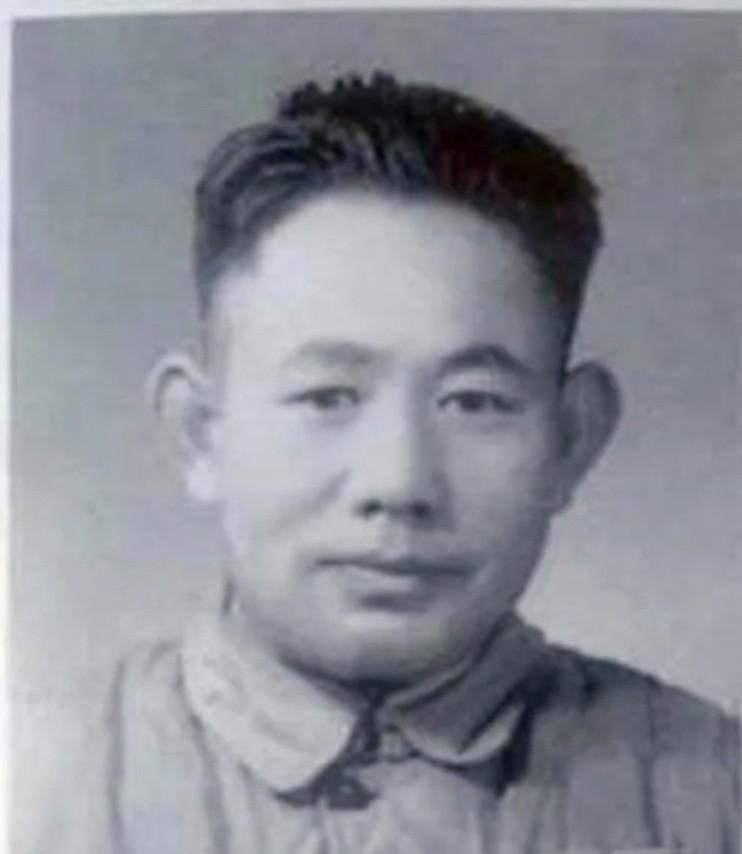 1951年，志愿军58师奉命北撤时，突然听到后方传来密集炮火，原本可以带队平安后