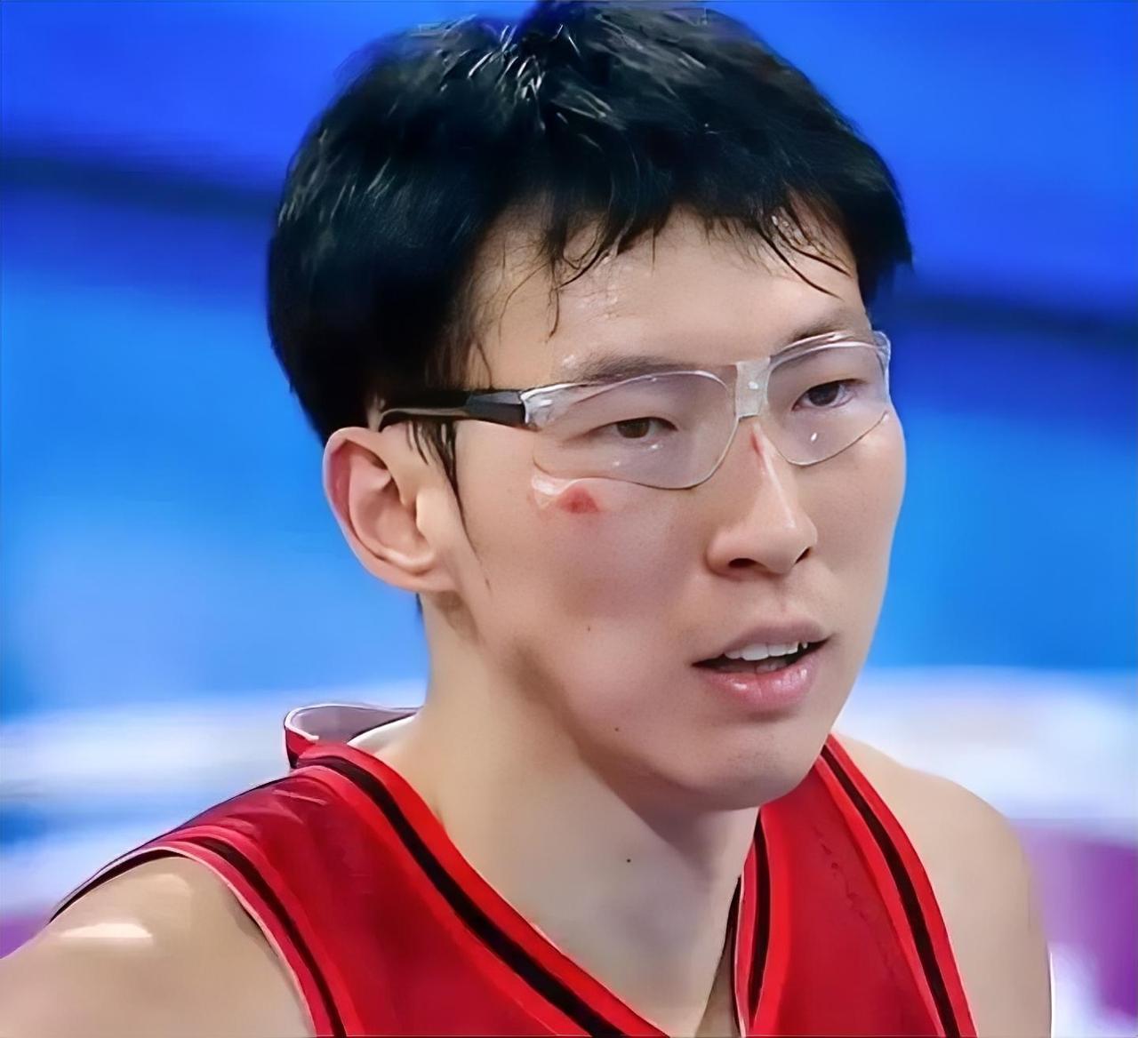 无可救药！北京84-90惜败山西，一战打出了2个无可争议的事实！1. 北京队