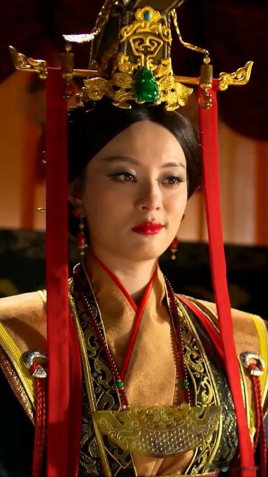 看战国时期，宣太后芈月还有一段不光彩的历史。宣太后掌权后，一改过去动用武力的政