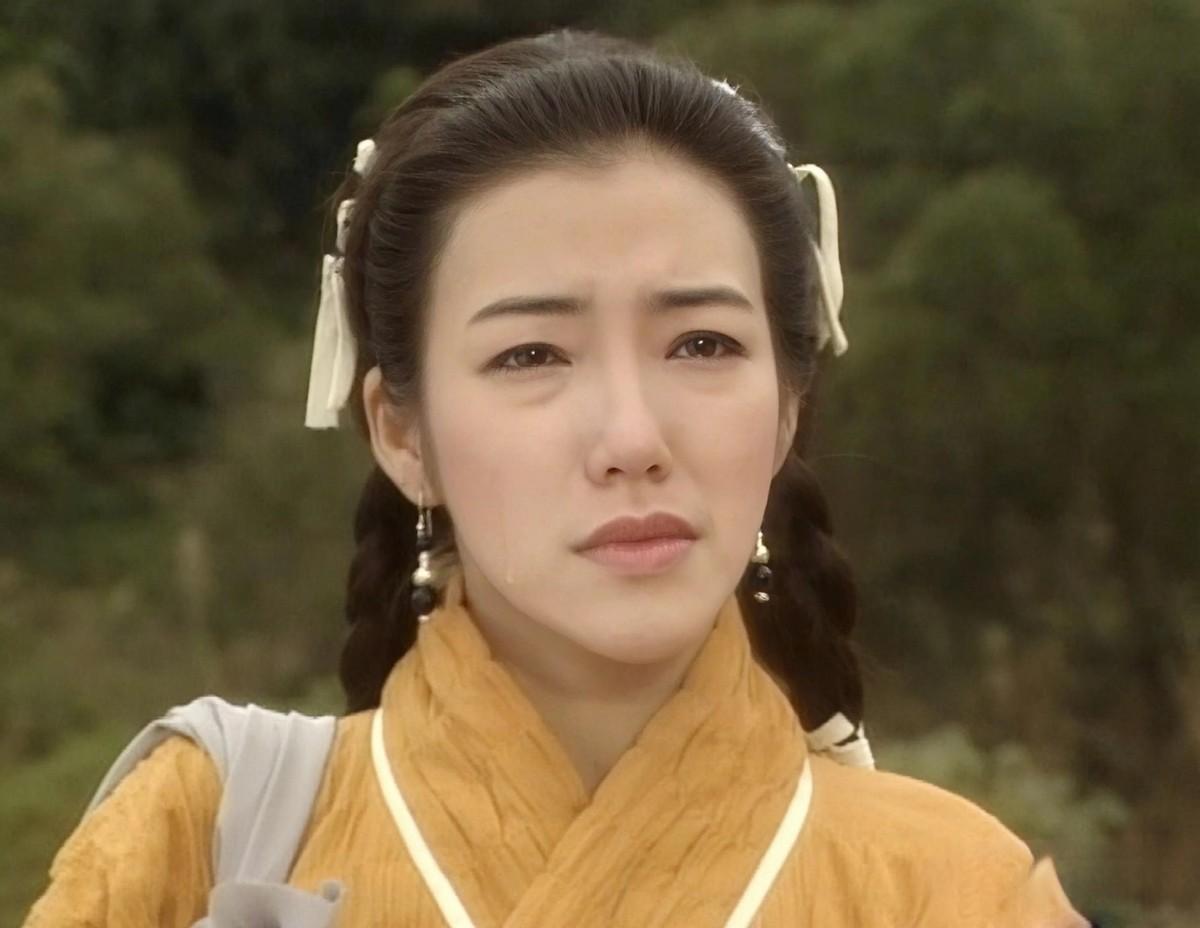 搞不懂:这八位“名不副实”香港美人，为啥颜值平平还硬演第一美人？第一，关宝慧