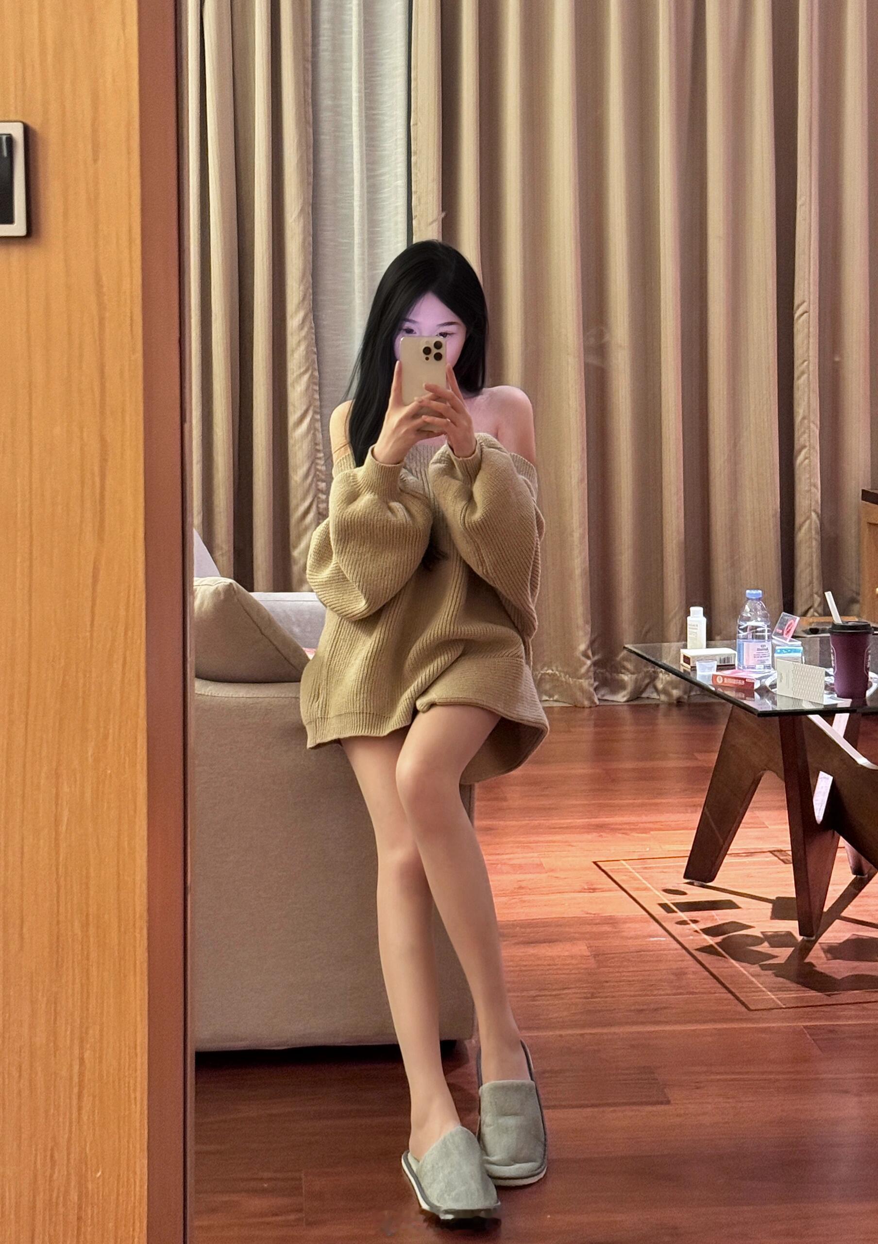 我这可怜的打工人还在出差中...​​​