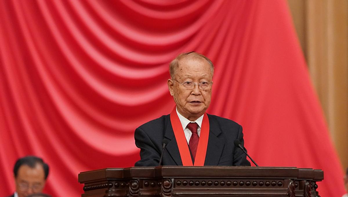 中国院士公开表示，中国新一代战略预警雷达，可识别8000公里目标！ 说这话的