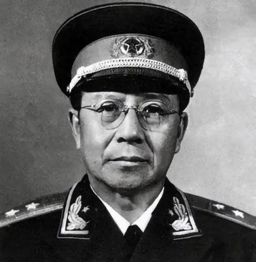1955年授衔，作为总后勤部副部长兼卫生部长的贺诚却没有被授衔，也没有被授勋，这