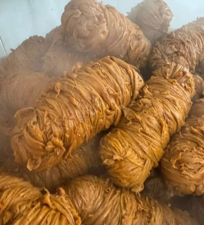 山东人管这个美食叫啥？看着是挺奇怪的，又丑又苦的不过吃起来还是挺好吃的！