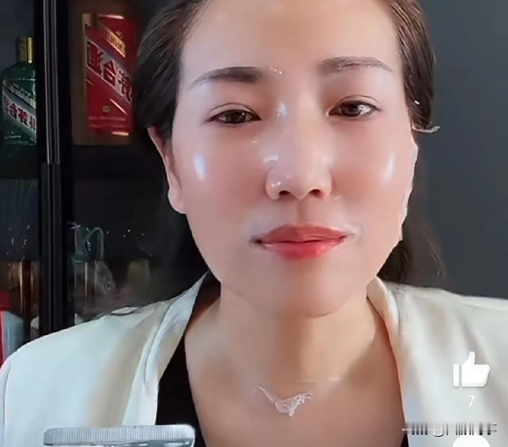 三驴妈爆料有人暗中指使保姆偷录视频上报！ 三驴妈抱