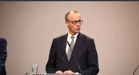 德国总理默茨表示：俄罗斯能懂的语言只有武力，所以我们需要证明这一点俄罗斯继续