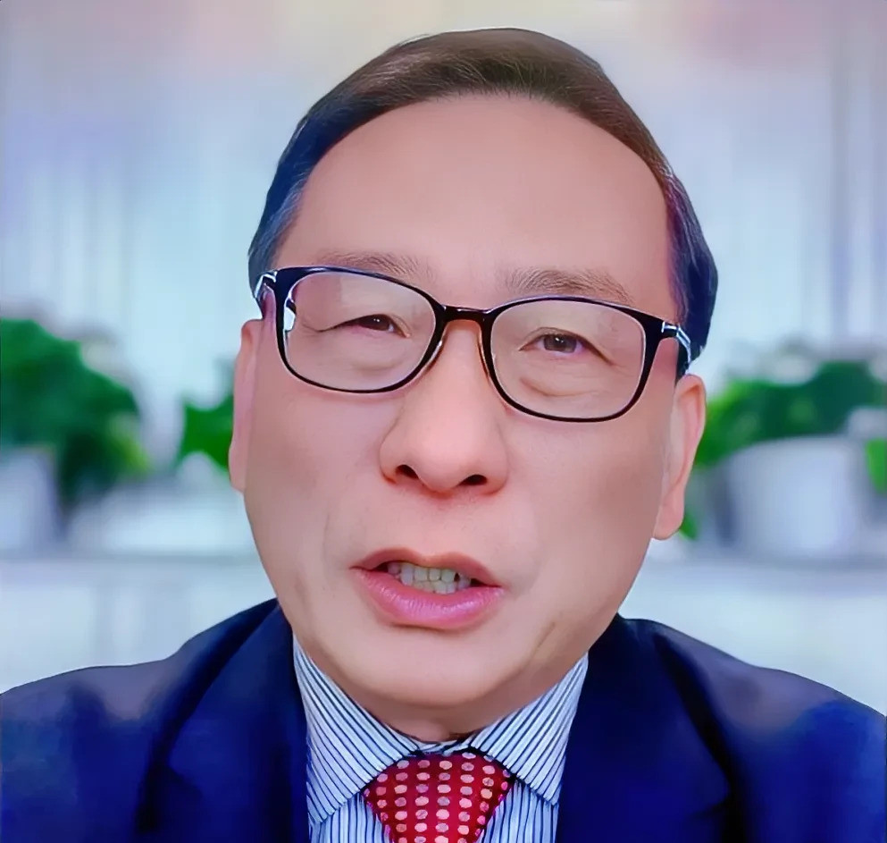 高志凯怒怼美国前高官高志凯和美国前高官的交锋，简直火星撞