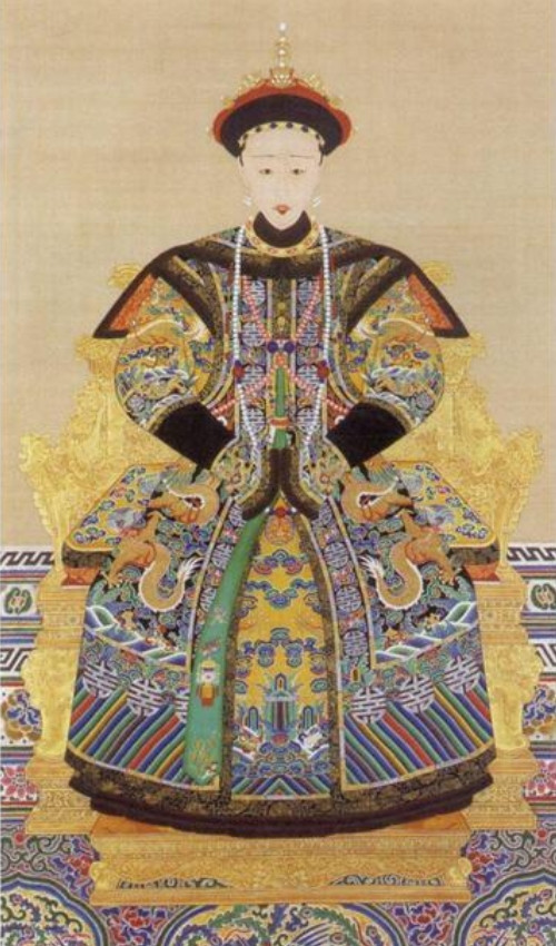 1834年，52岁道光皇帝陪着全贵妃吃晚膳，而在一旁侍奉的18岁宫女，让皇帝心中躁动不已