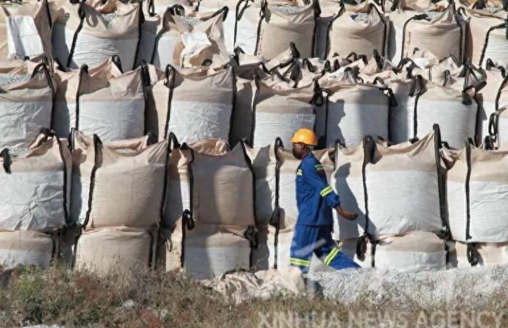 津巴布韦政府传来消息，4月9日，津巴布韦政府传出一个大消息，矿业部长亲自发函