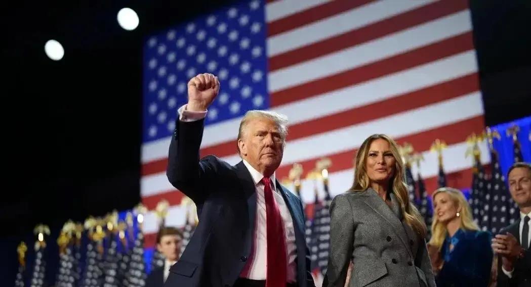 很多人好奇：特朗普执政期，中国到底吃亏多还是收益多？他加关税、喊“脱钩”、