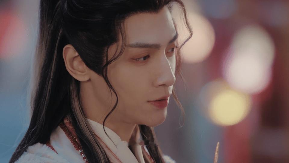 谁家男主教反派杀自己啊罗云熙把陈瑶整不会了唐俪辞这波操作我是真没看懂！挑簪子要