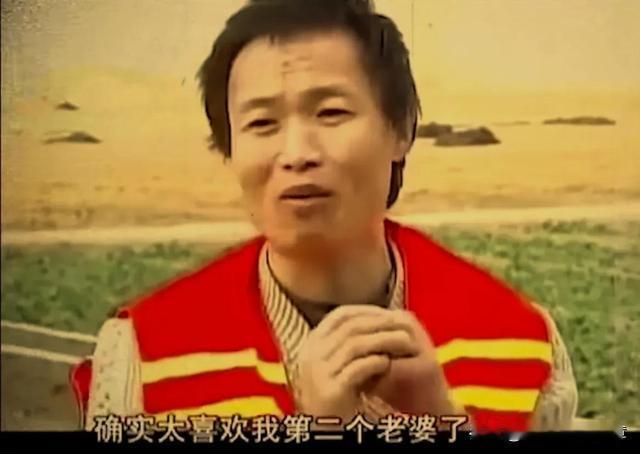 为什么支持死刑？想起一个案例，一个混混把姑妈和姑妈的两个小孩骗到自家后院，一