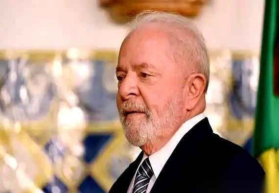 也就俩月。巴西这回算是把“回旋镖”这玩意儿，给玩明白了。你以为加关税是面盾牌