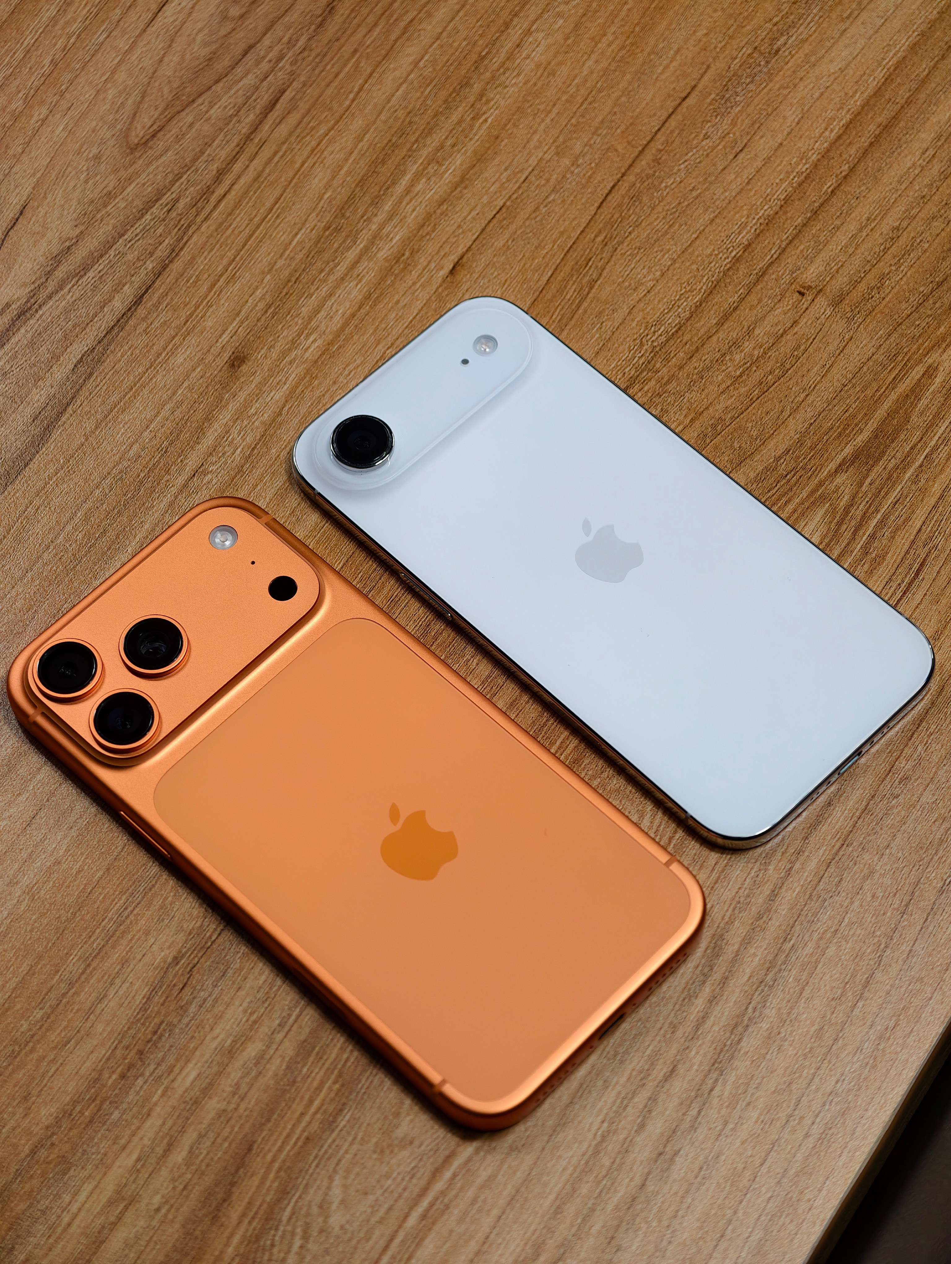 用完iPhoneAir再拿起其他型号的iPhone，相信我，你一定会有一种索然