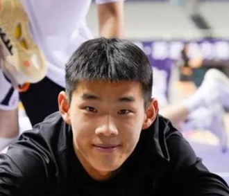 NBA球探称赞林葳，NBA球探NickCrain撰文称赞阿迪欧洲训练营的林葳，