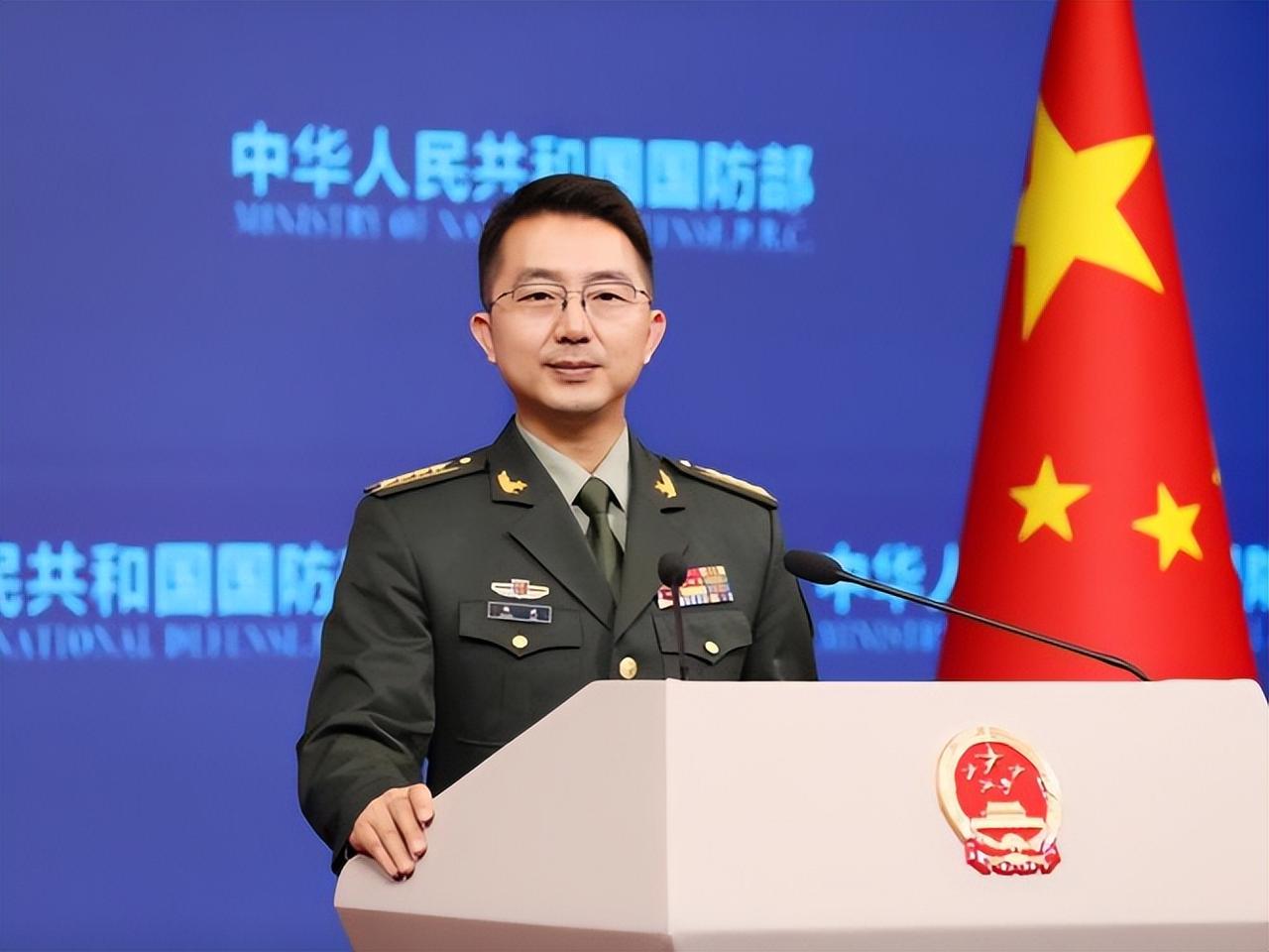 4国演练击沉中国军舰，国防部送上一句英文，伤害性不大但侮辱性极强。2026年