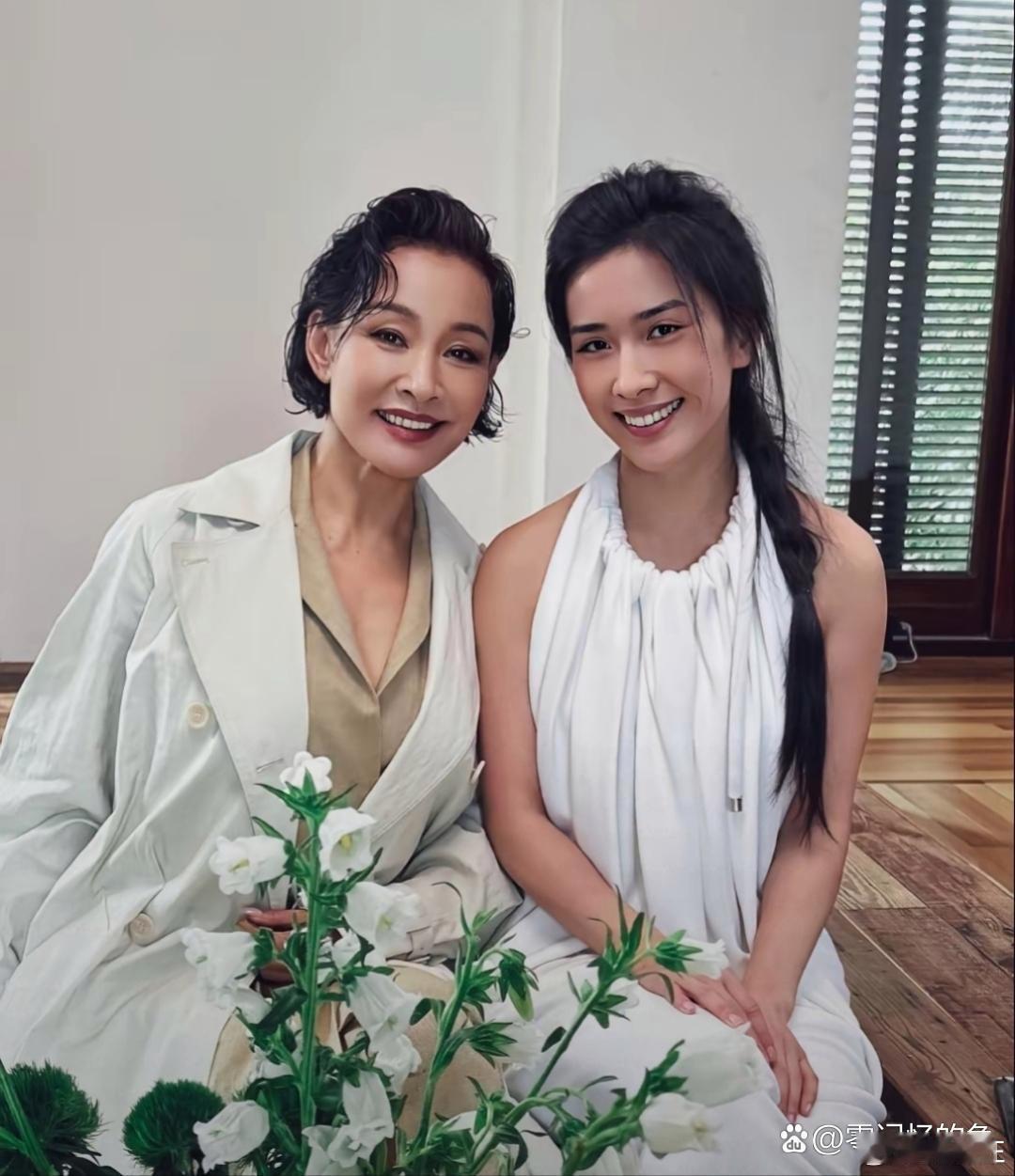 陈冲和女儿。女儿比妈妈还漂亮。