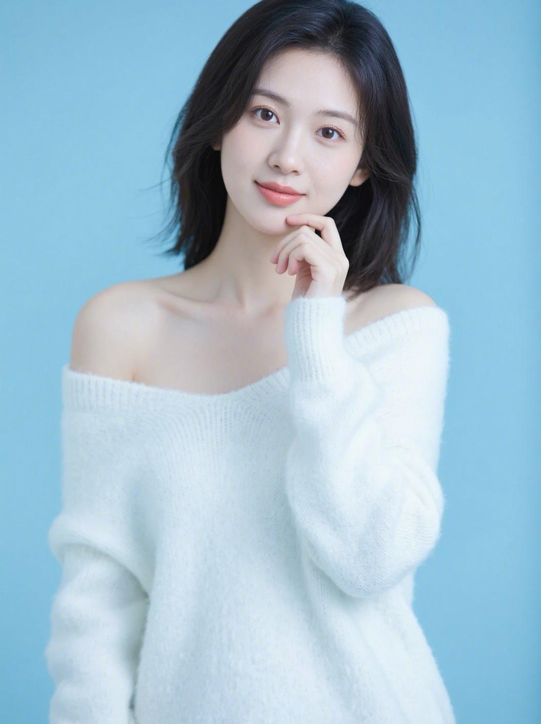 女人爱漂亮，根本原因应该是什么我也不知道！[捂脸哭]