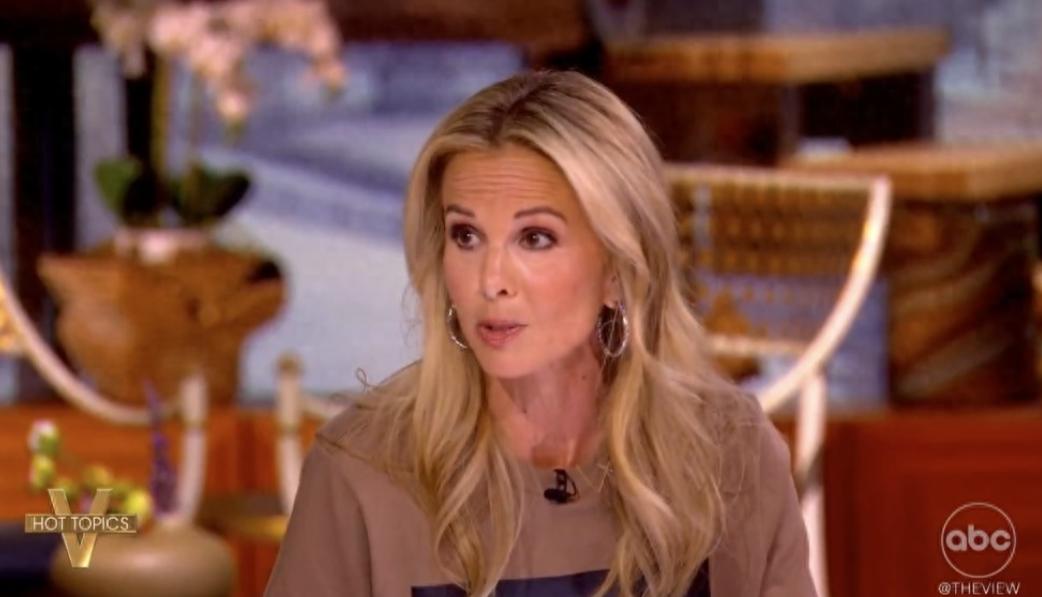 美国人这次真是高兴得太早了！特朗普以为掐住了中国的脖子，结果德黑兰反手就给了