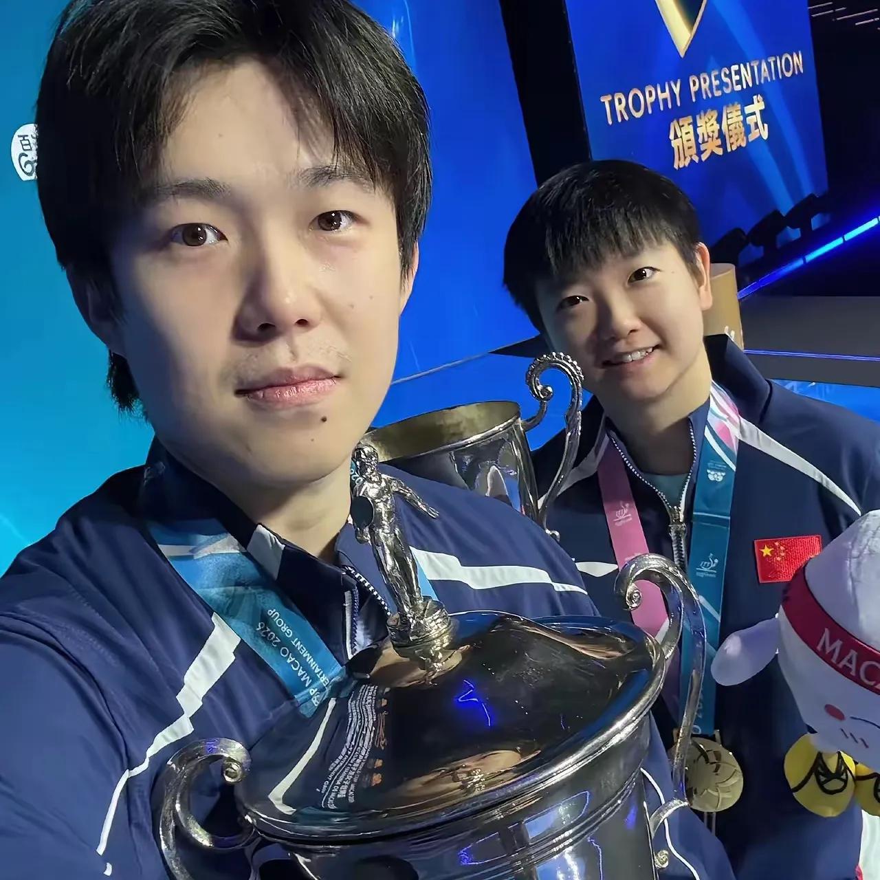 现在最高兴的就是王楚钦了他不但4比3逆转松岛辉空夺冠而且接下来会收获三样东西