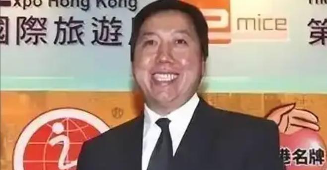 咎由自取！曾公然发表港独言论，支持乱港分子的知名面包巨头，终于倒闭了！谁能想到，