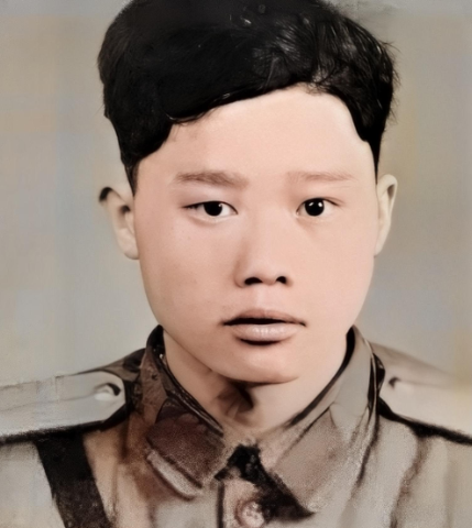 1951年1月28日，志愿军战士潘天炎因为生理需要去附近的草丛解决，回来后却意外