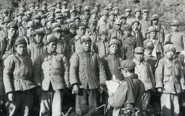 1951年，志愿军91团被彻底甩进敌后，七天与上级失联，部队携带弹药有限，粮食仅