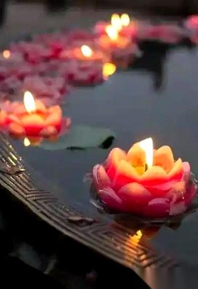 老辈人传下来的一套识人术，据说准得吓人。饭桌上，一个人筷子伸进盘里，搅得天翻地