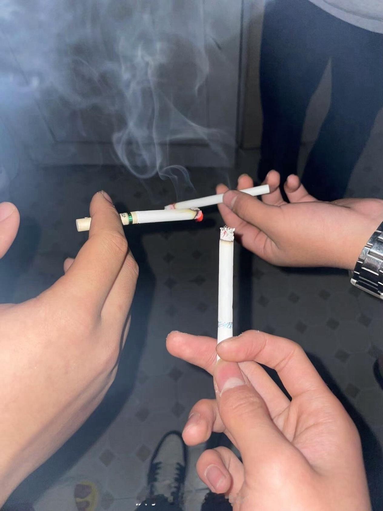 男士们，50多岁真得把烟戒了！我大伯哥就是个活生生的例子，他从16岁开始抽烟，年