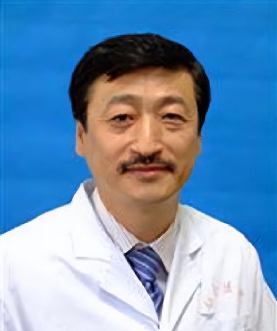 家里搜出3.2个亿，还是现金！这哪是医生，分明是开了个私人印钞厂。2026年