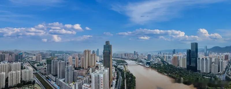 兰州楼市现在也有点跌不动了，今年兰州楼市的核心板块二手房明显表现的比较强势了，基