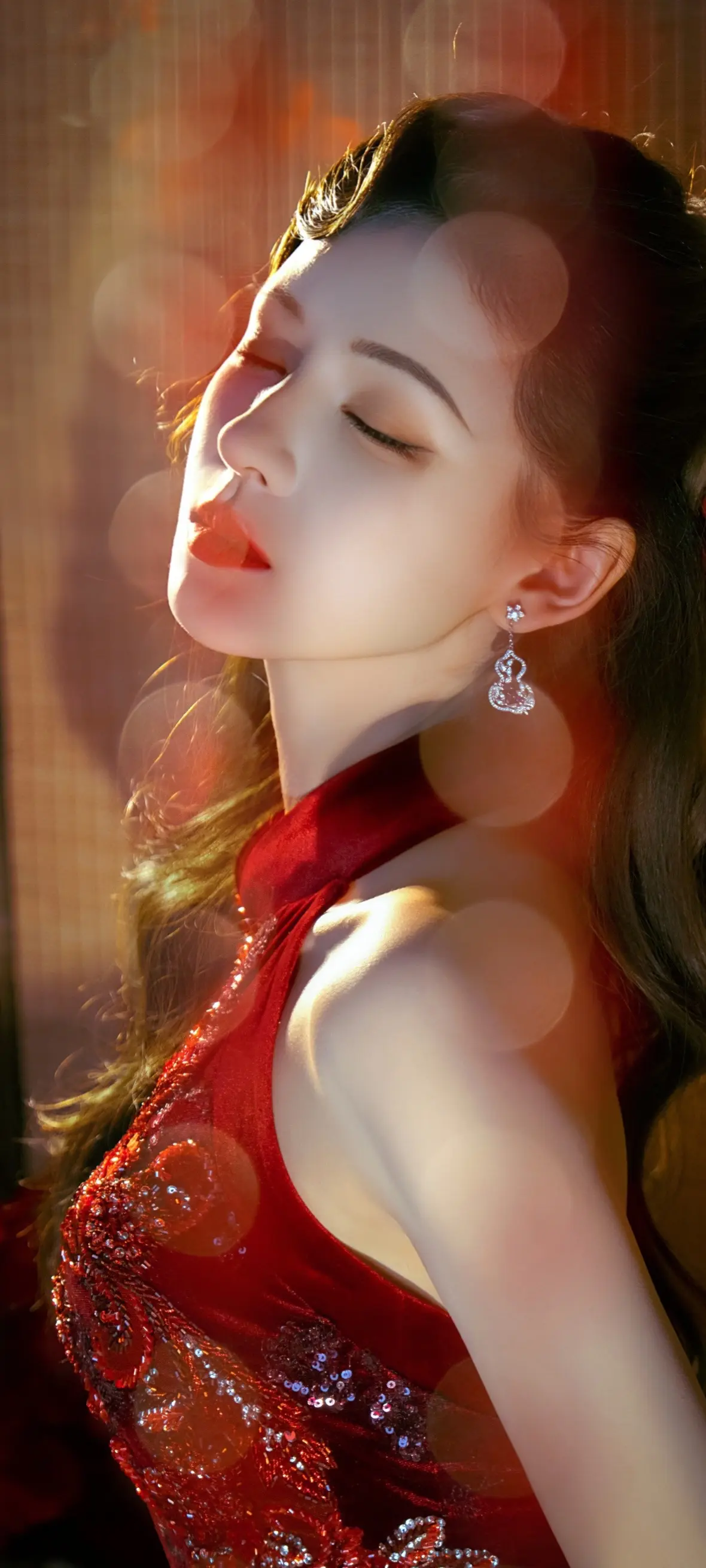 张予曦｜红韵旗袍 明艳佳人