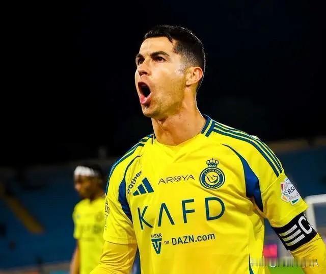 500球有多难？21世纪仅7人达成，论效率梅西第1C罗第4。上周进行的德甲