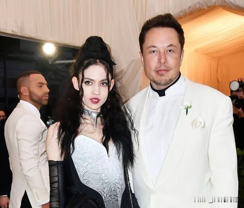 马斯克到底有多少个女友？到底有多少个子女？不知道有没有确切的统计数字，比如这次他