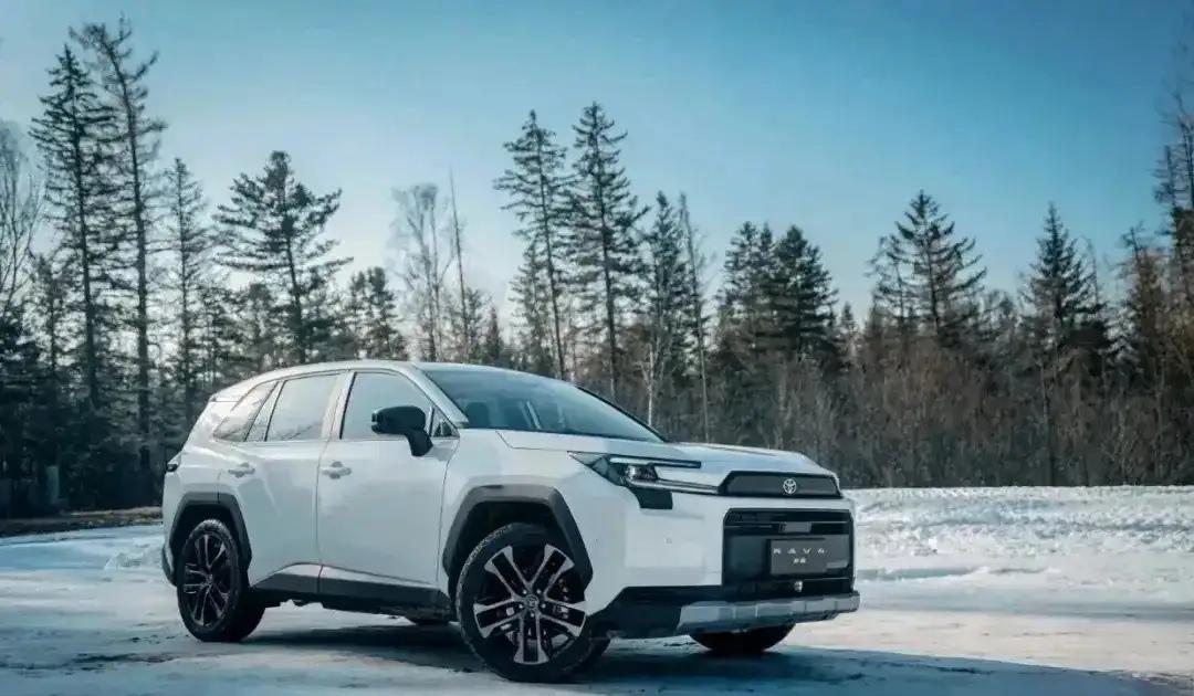 这就是赤裸裸的现实！1、3％家庭，买50万元以上的车。2、10％家庭，买20万