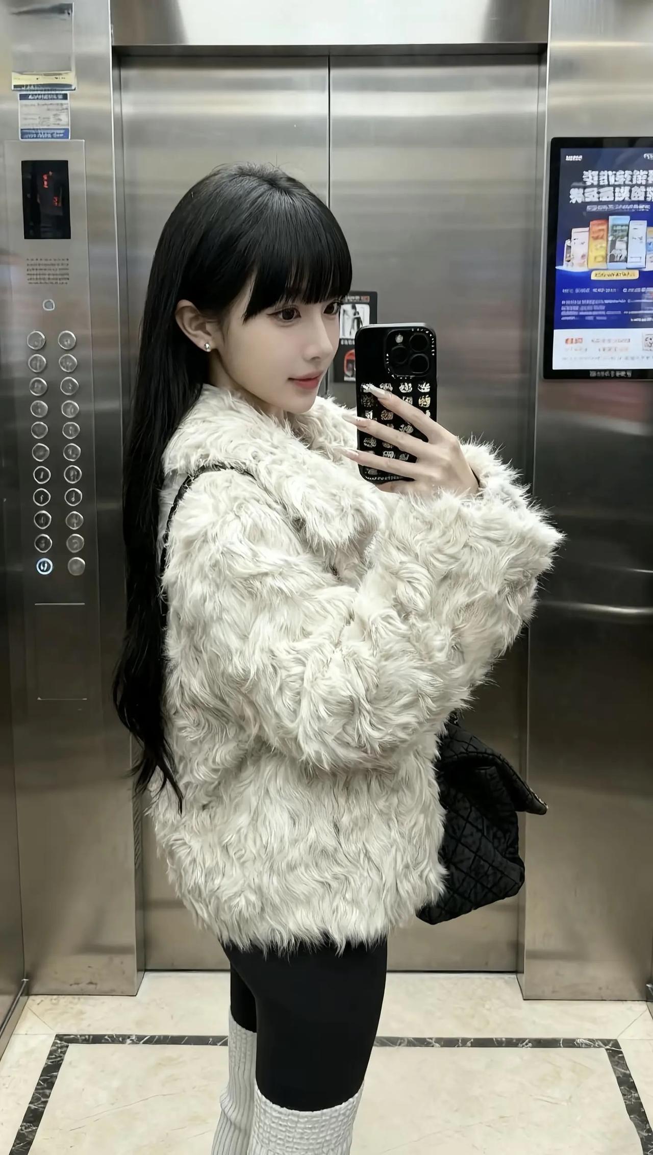 知性美女穿搭分享